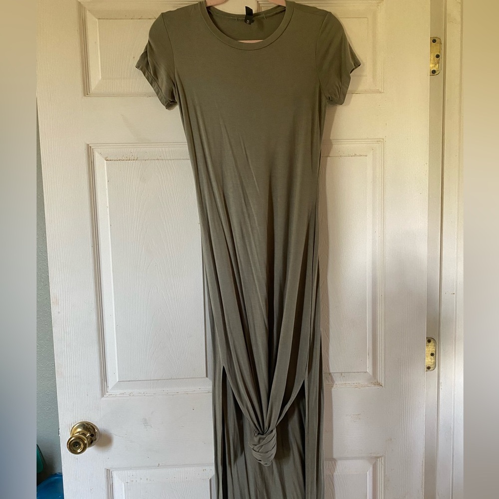 ALYA Green Maxi Dress